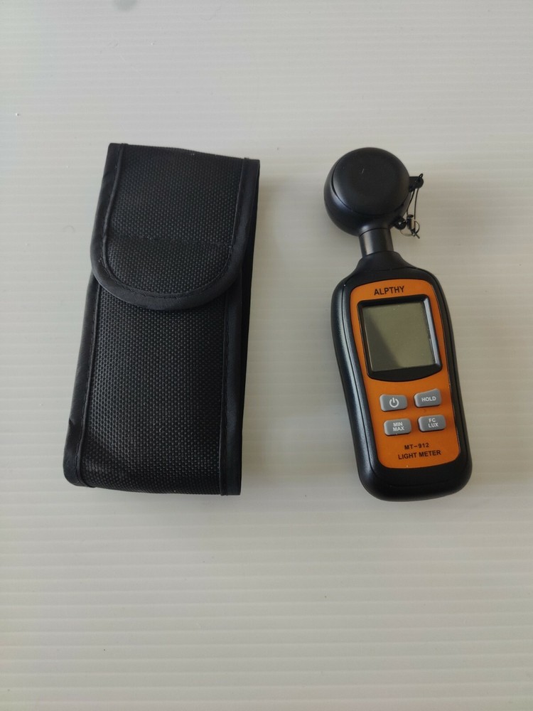 Alpthy Light Meter MT-912
