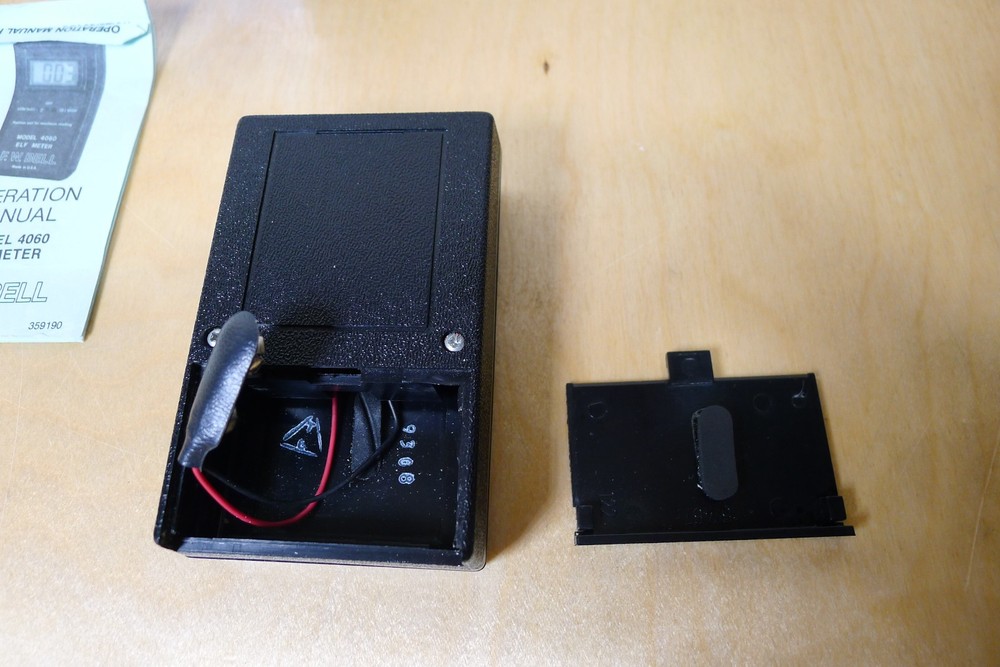 F.W. BELL Model 4060 Extremely Low Frequency AC Magnetic Fields ELF Meter