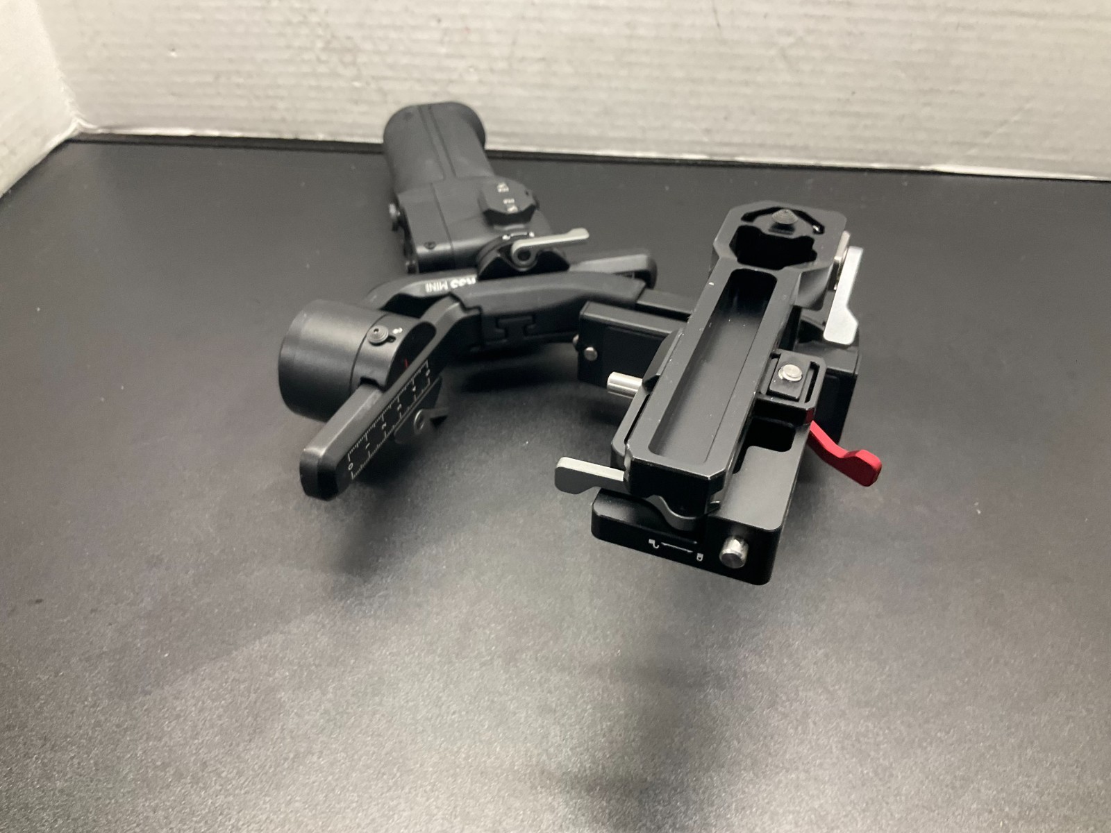 DJI RS 3 Mini 3-Axis Gimbal Stabilizer P20M - Read