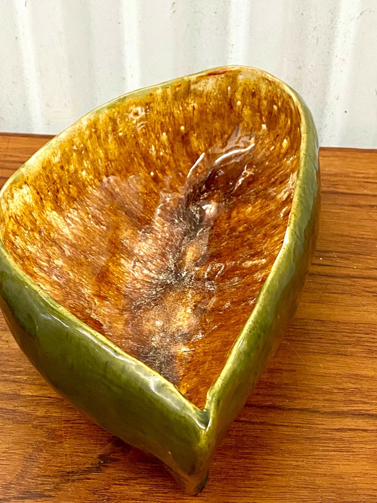 Vintage 1963 Drip Glazed Pottery Leaf Bowl / Planter Signed & Dated