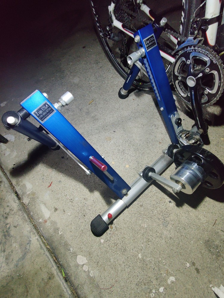 1UP Bike Trainer *used*