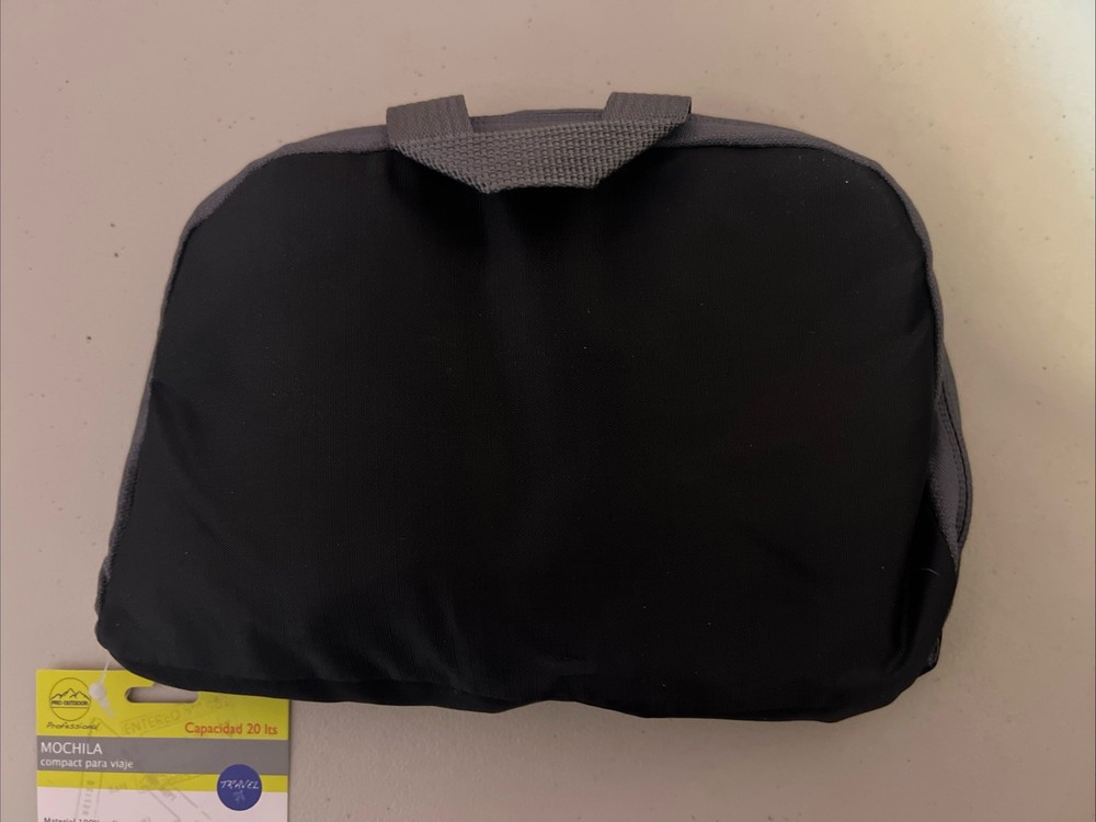NWT Pro Outdoor Foldable Waterproof Black Backpack Polyester 38x43x12 cms