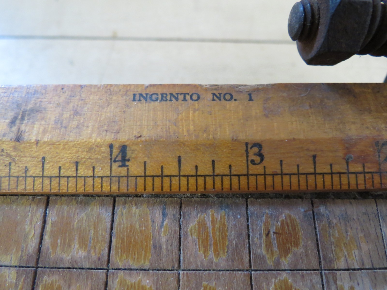 VINTAGE INGENTO #1 PAPER CUTTER 6 INCH
