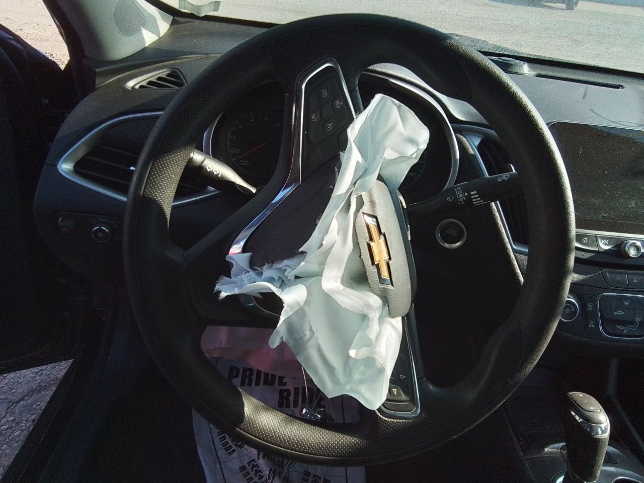 2019-2024 Chevy Malibu Front Dash Mounted Display