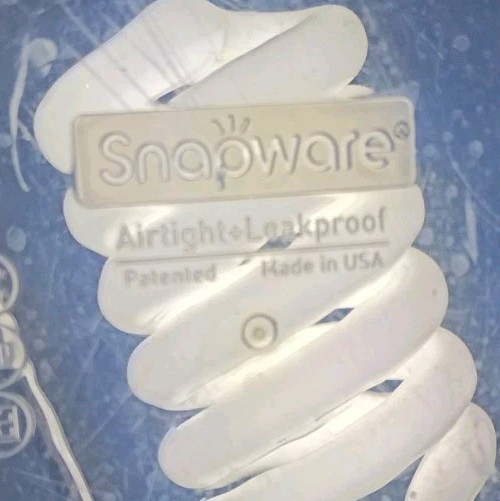 Original Snapware Storage Rectangle Leakproof Replacement Lids ~ LOT OF 2