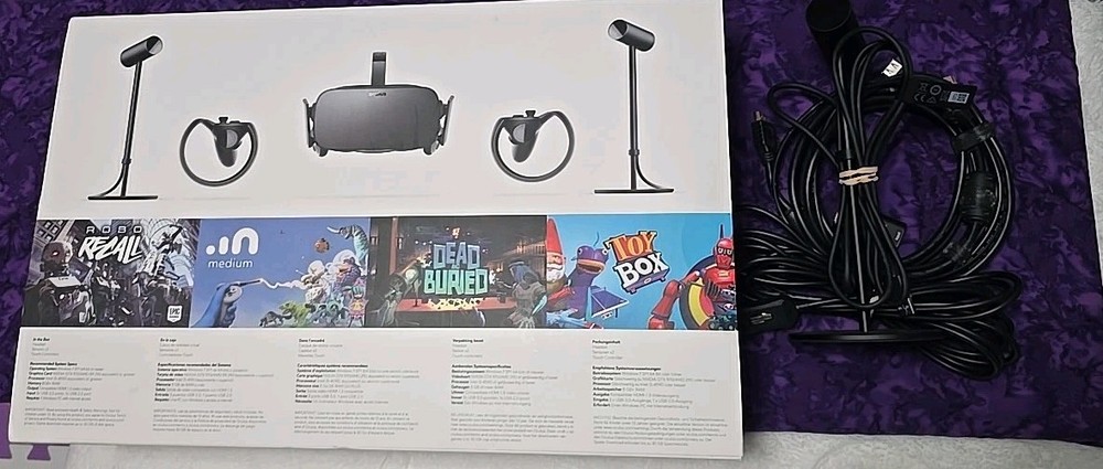 Meta Oculus Rift VR Headset- Black W Extra Sensor And Cables