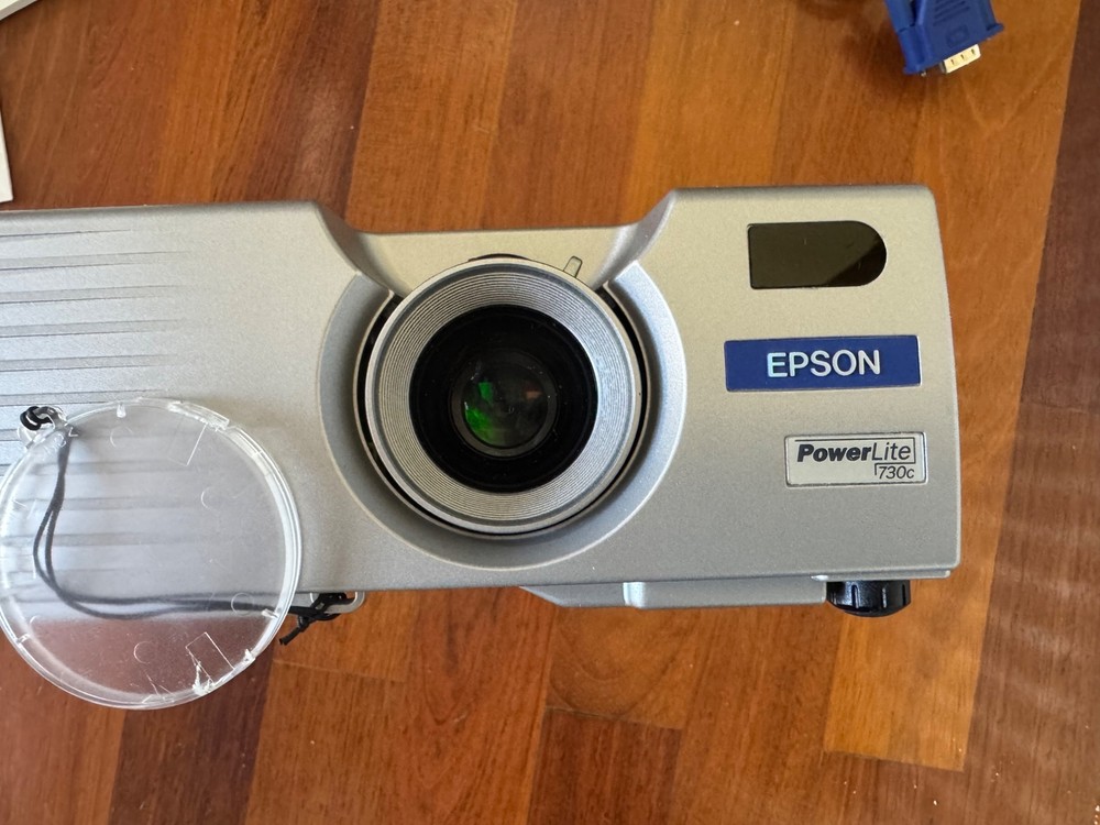 Epson PowerLite 730c LCD Projector with Case, Cables, and Remote Control