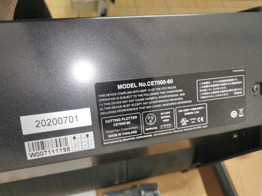 Graphtech CE6000-60, CE7000‑60 3x perfectly functioning cutting plotters