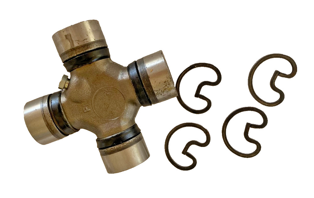 1002 UNIVERSAL JOINT