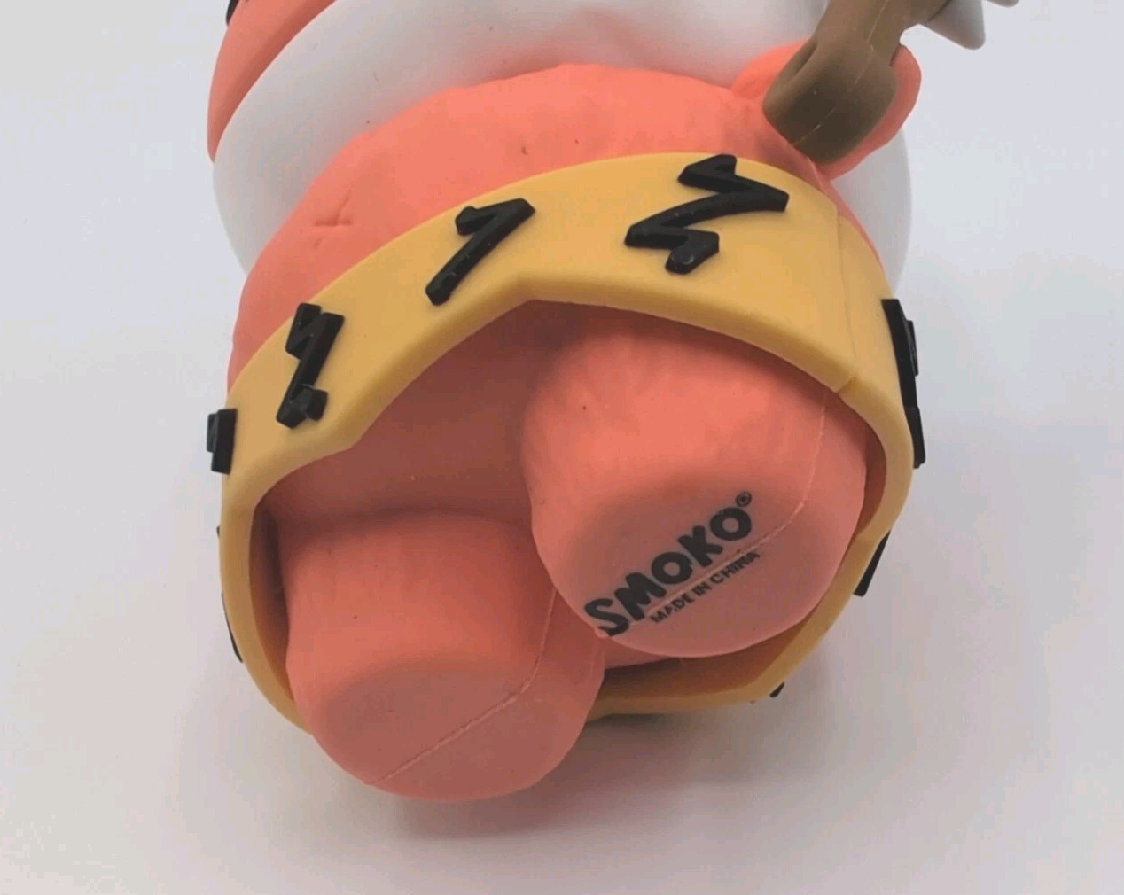 Roni and the Oni Bunch - Smoko Figure Aka Oni Loose