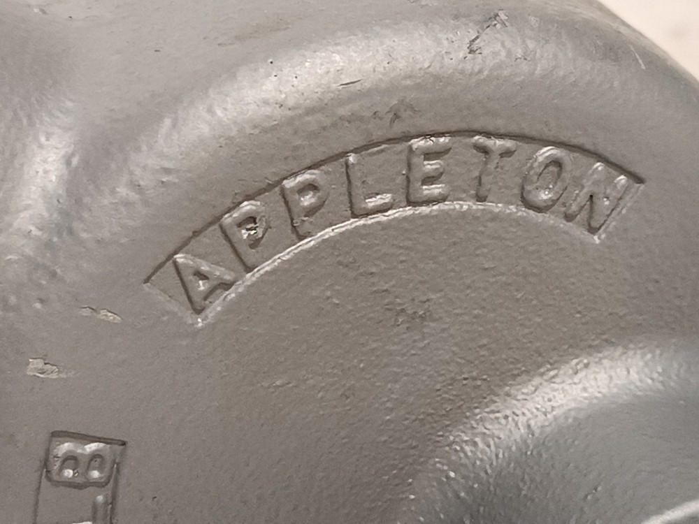 Appleton GR-EFHC Hazardous Location Enclosure, GR Type LB w\ Level Sensor