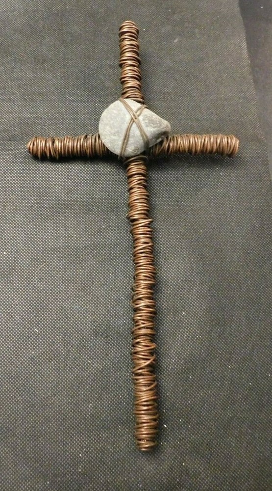 Wire and Stone Cross - Very Nice - e1495txx