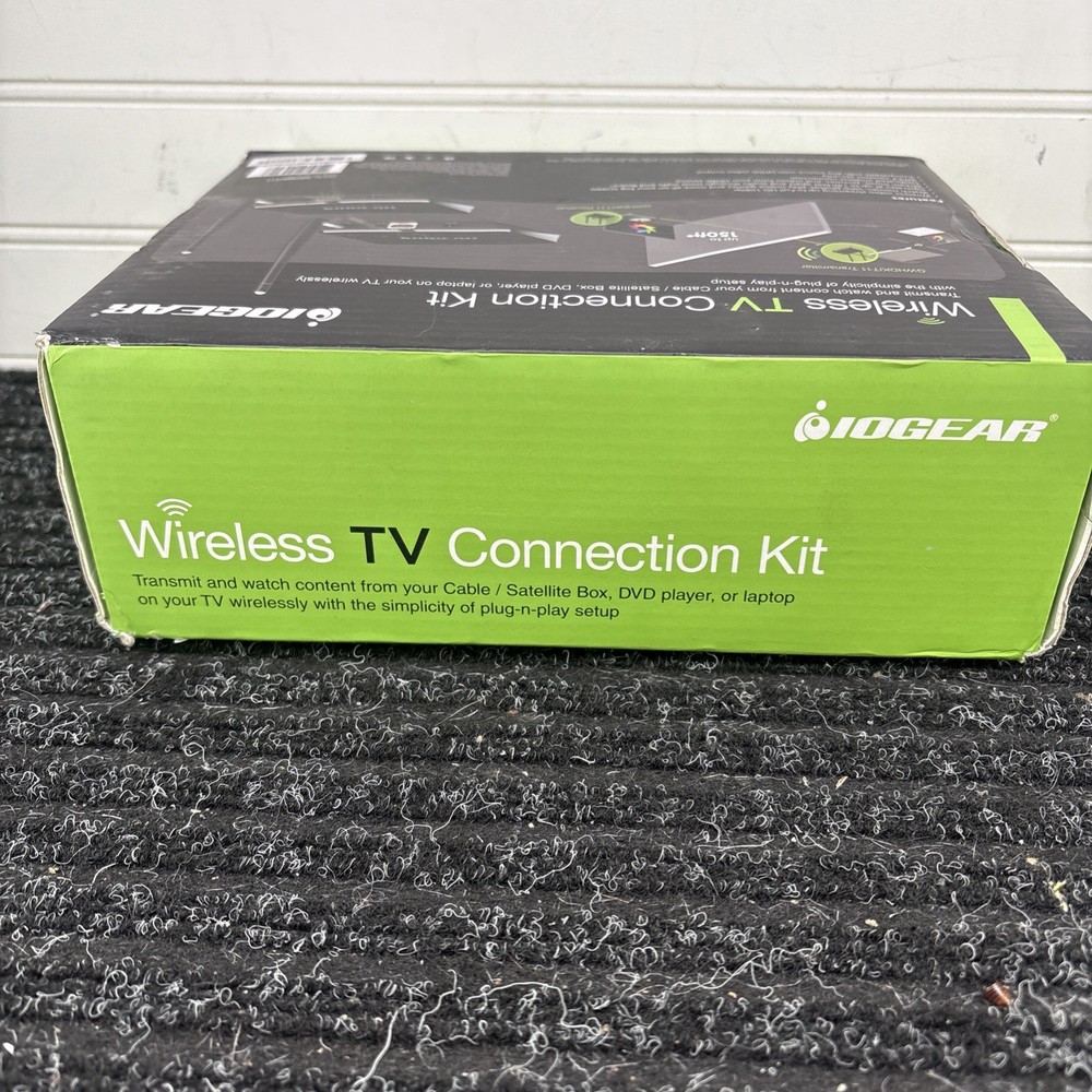IOGEAR Wireless TV HDMI Connection Kit Model GWHDKIT11