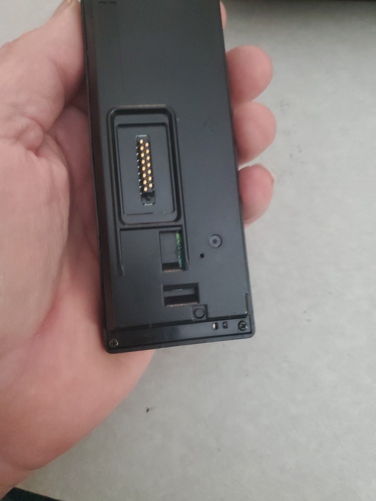 alpine CDA-9811 faceplate And Storage Box