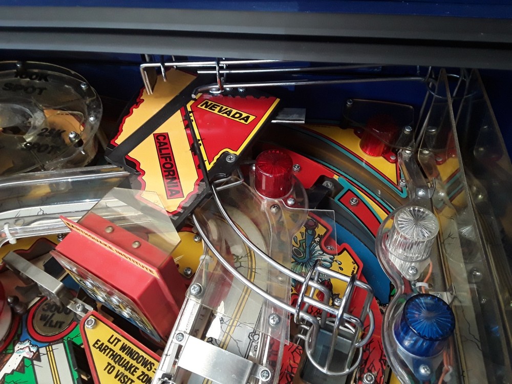 Earthshaker by Williams Pinball Machine