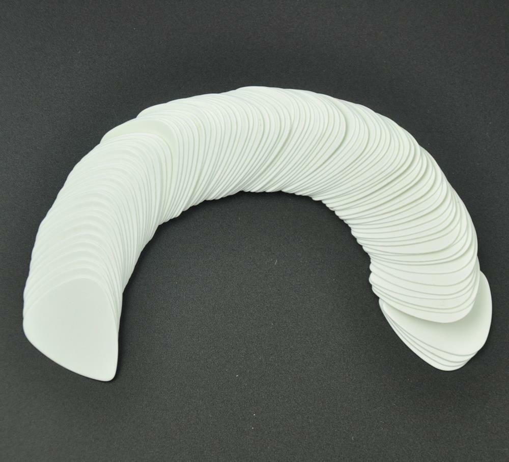 Wholesale 1000 pcs Medium 0.71mm Blank Guitar Picks Celluloid Solid White