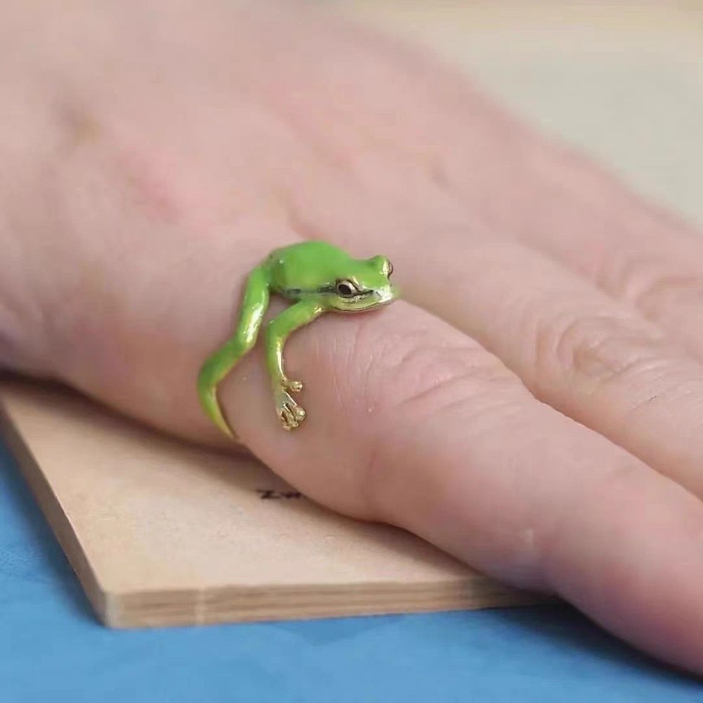 Playful Green Frog Ring - Unique Cute Design Adjustable Open Size
