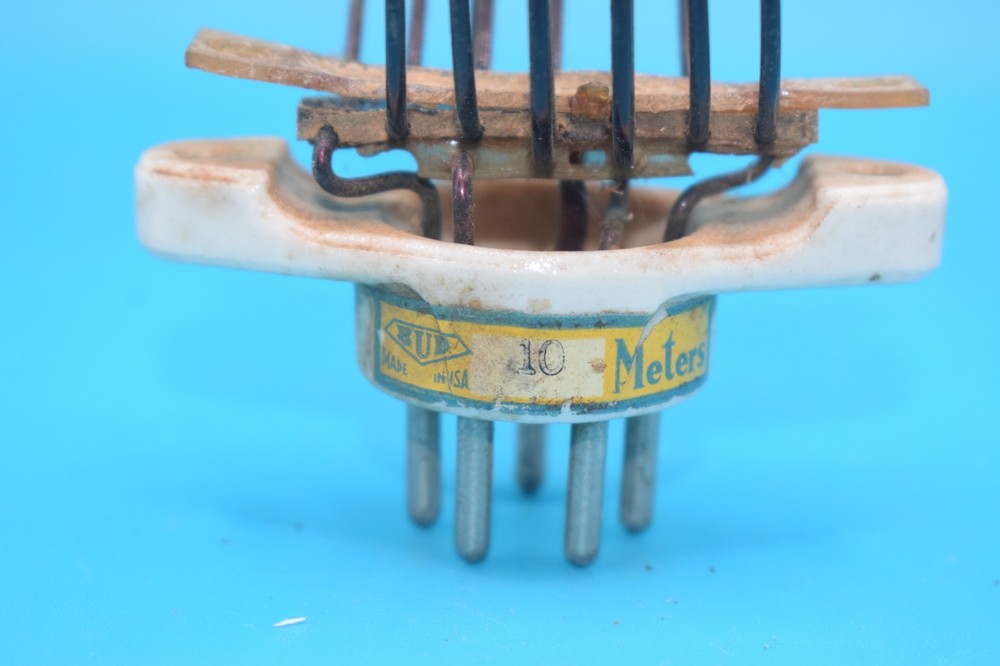 GOOD CONDITION BUD 10 METER PLUG-IN COIL