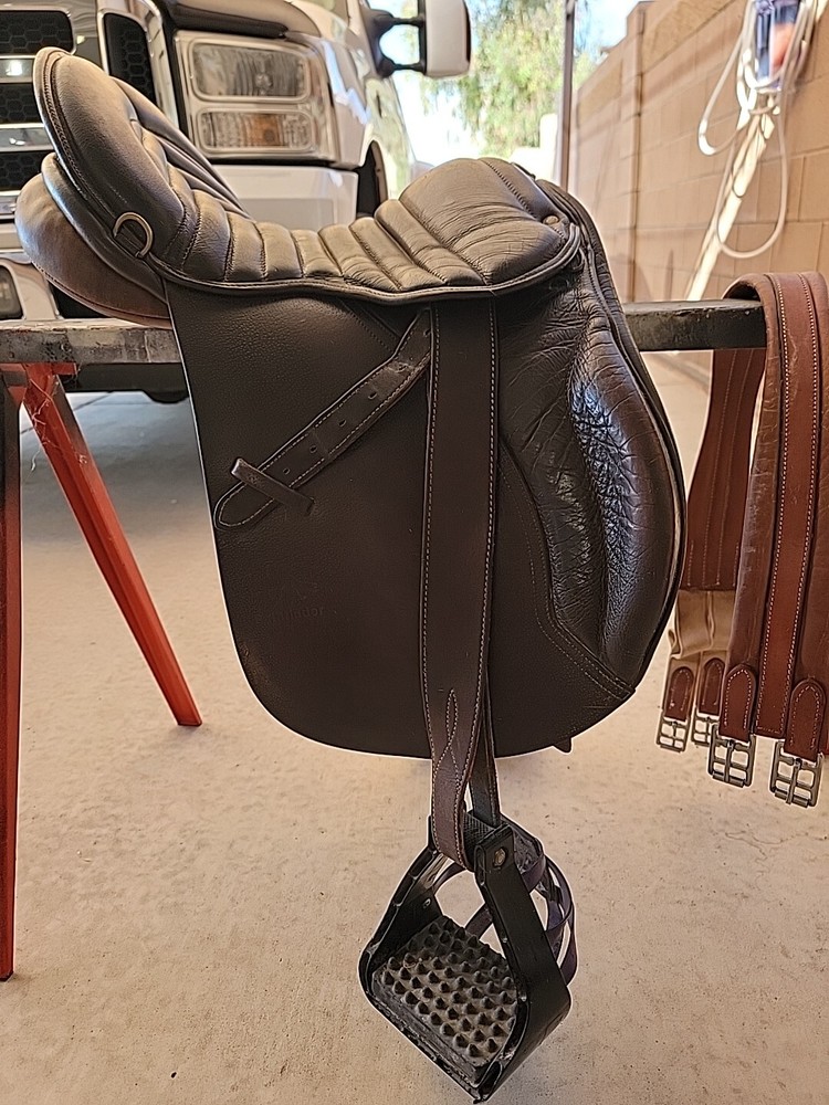 Keith Bryan Pathfinder Saddle