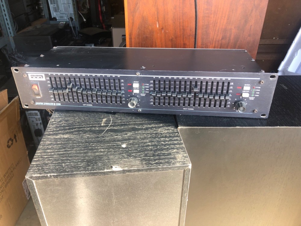 DOD graphic equalizer R-830B