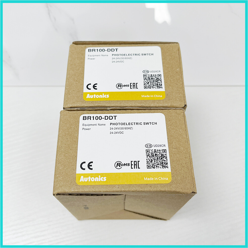 New Boxed Autonics BR100-DDT 24-24VDC diffuse reflection photoelectric detector