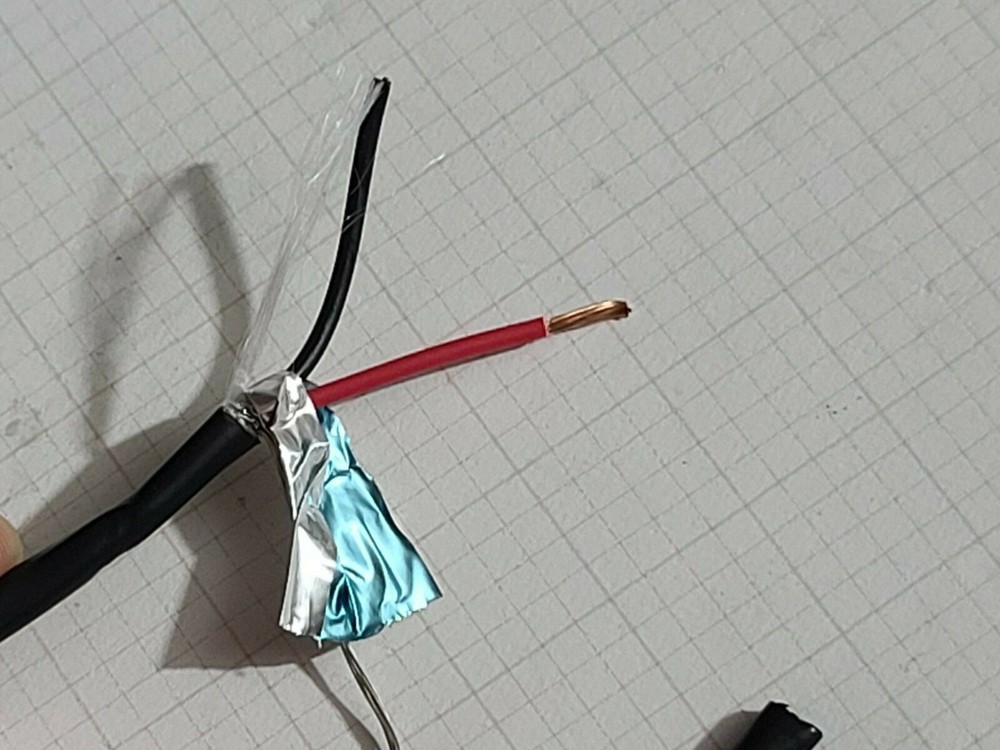 Belden Wire 6300FE 18/2C Shielded Media Control/Audio Cable Plenum Black /100ft