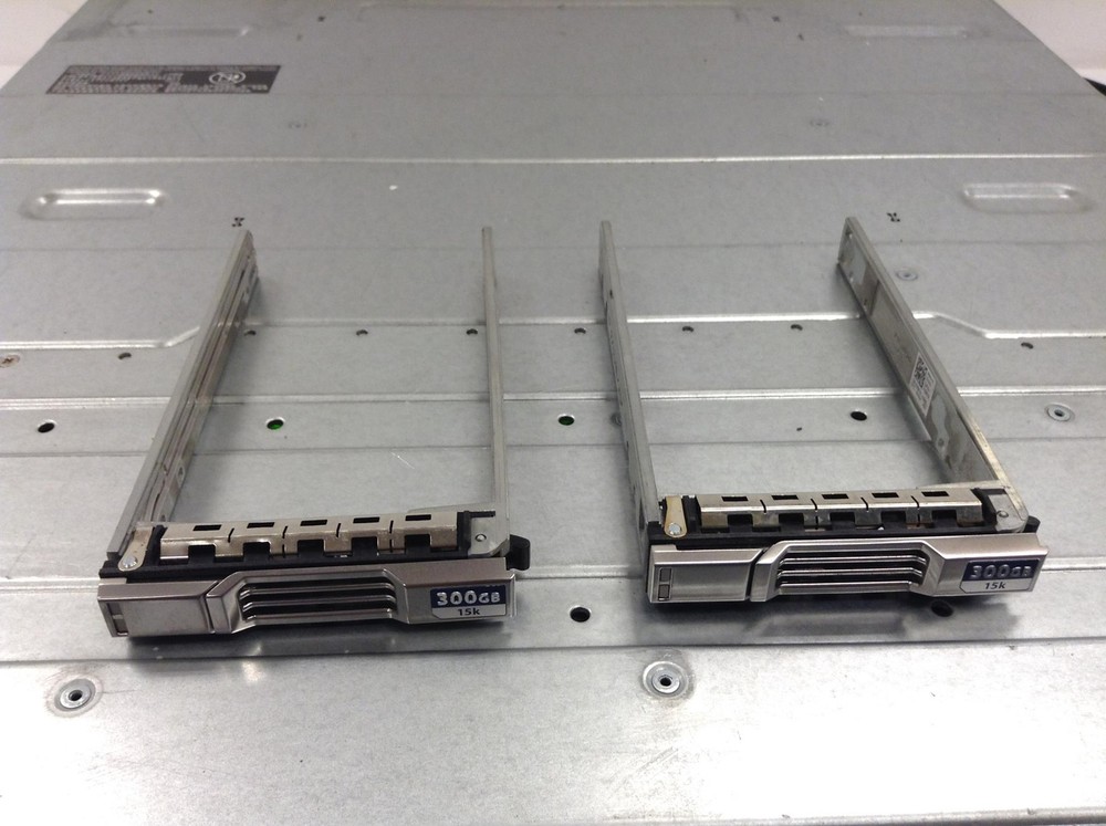 DELL EQUALLOGIC PS4100 24-Bay 2.5" SAS HD Storage Array w/2x 700W PS, 2x Module
