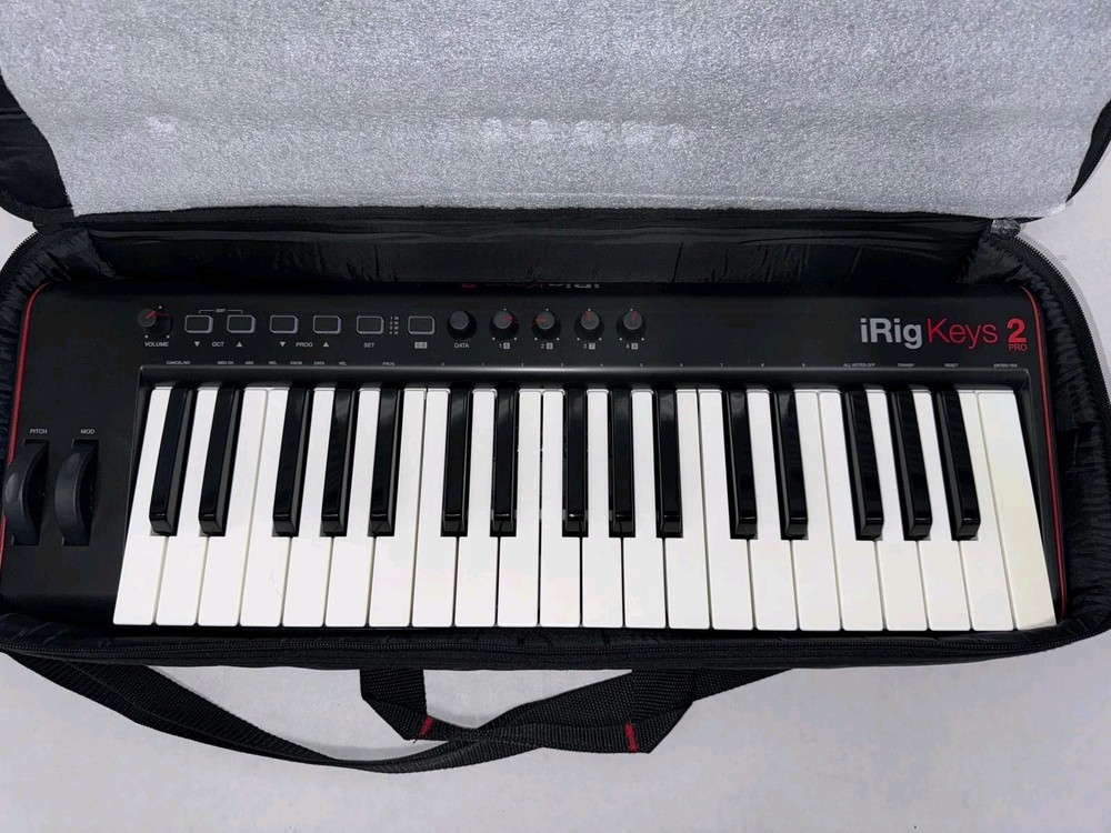 IK Multimedia iRig Keys 2 with Case -Compact MIDI Keyboard Controller