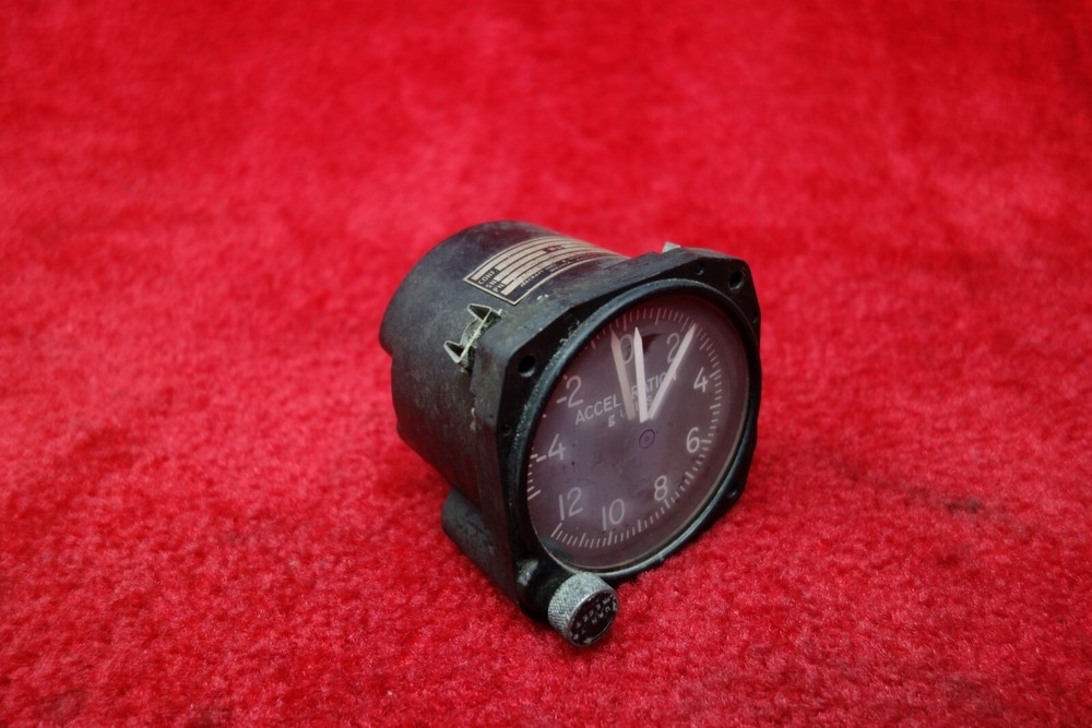Aircraft Instruments Indicating Accelerometer PN 10-101