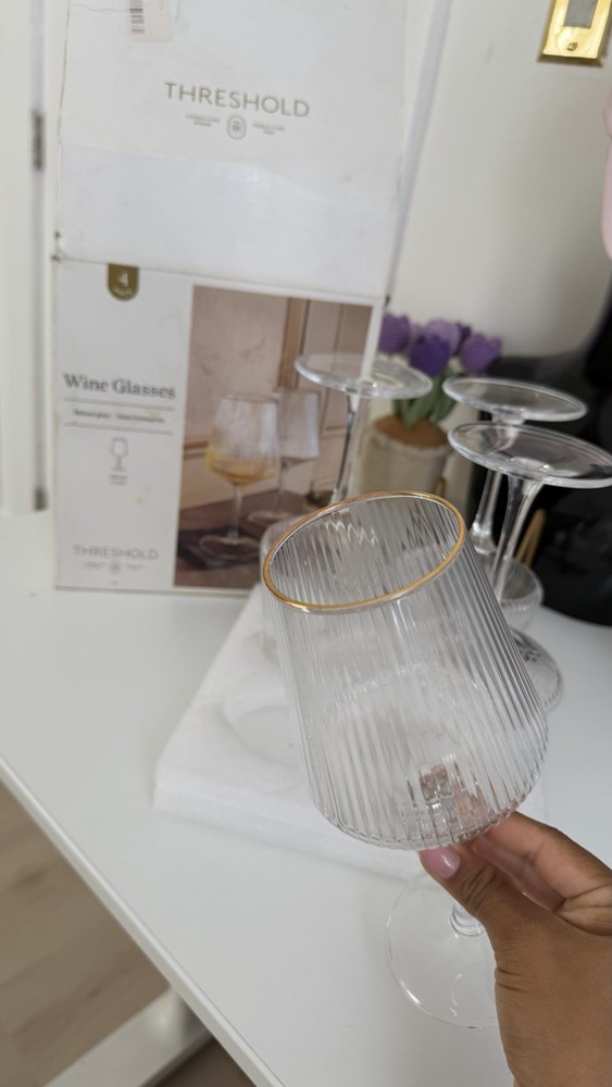 4 Piece Wine Glasses