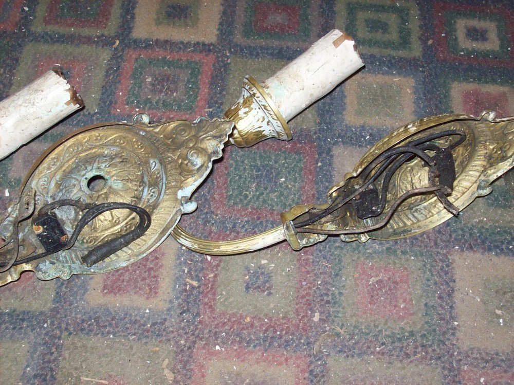 light weight brass single arm sconce pair (LT 167)