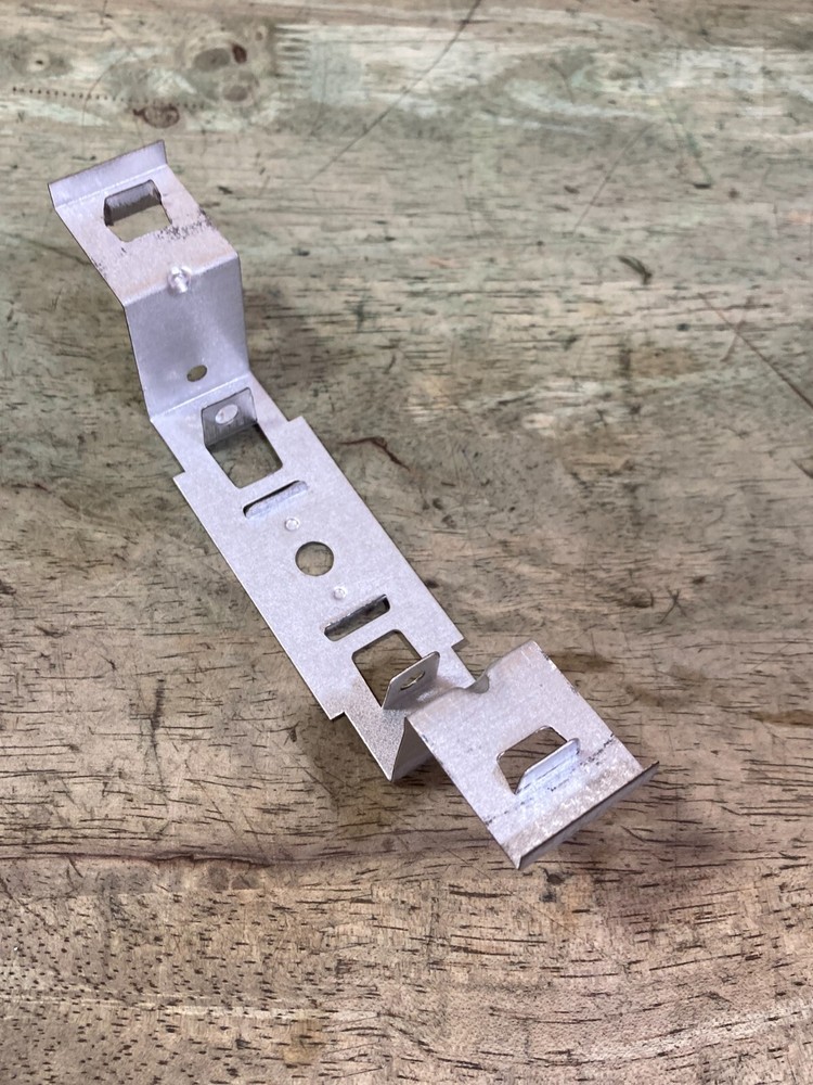 Coleman 5152 Lantern - Globe Bracket