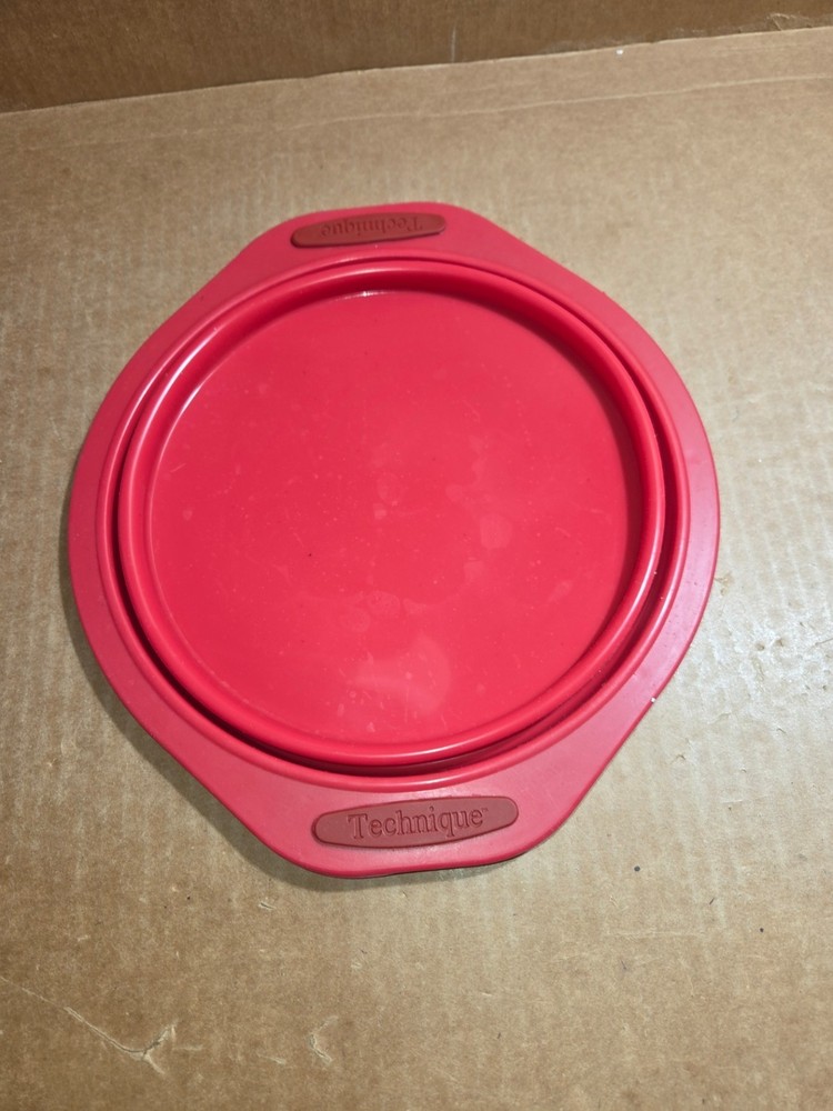Bakeware Set In RED Technique 6-Pieces Silicone Collapsible