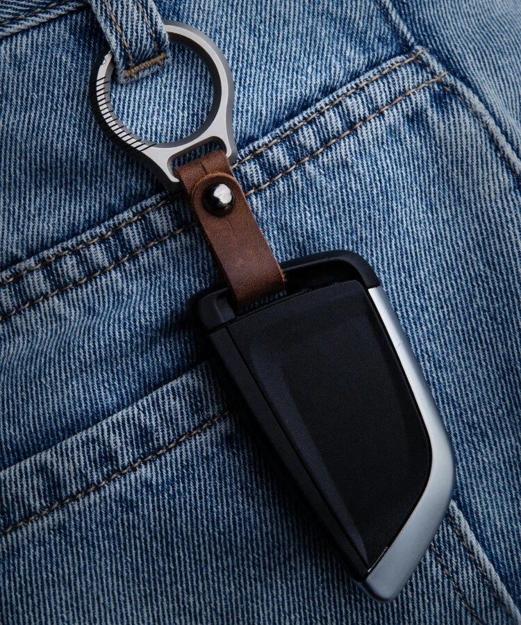 Titanium Alloy Spring Key Ring Clip with Leather Strap Portable Removable