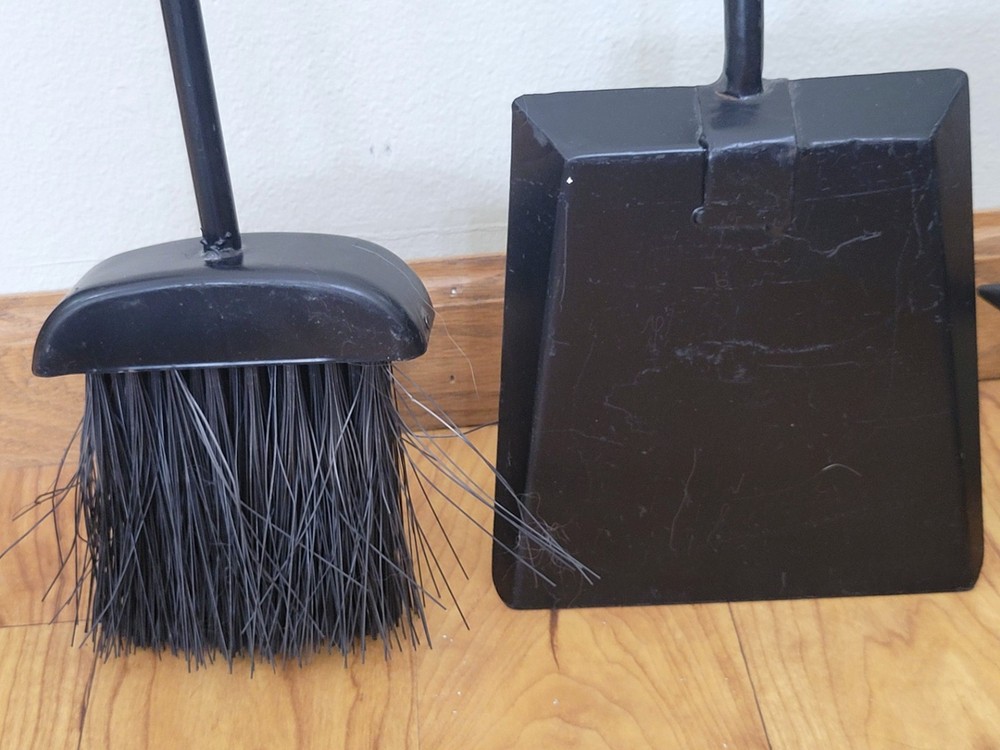 Vintage Black Wrought Iron Leaf Fireplace Tools Set