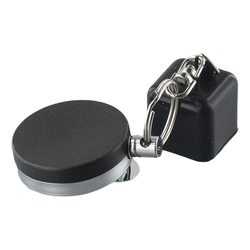 Keep Your Hands Clean with this Telescoping Chalk Holder for Billiard Cue