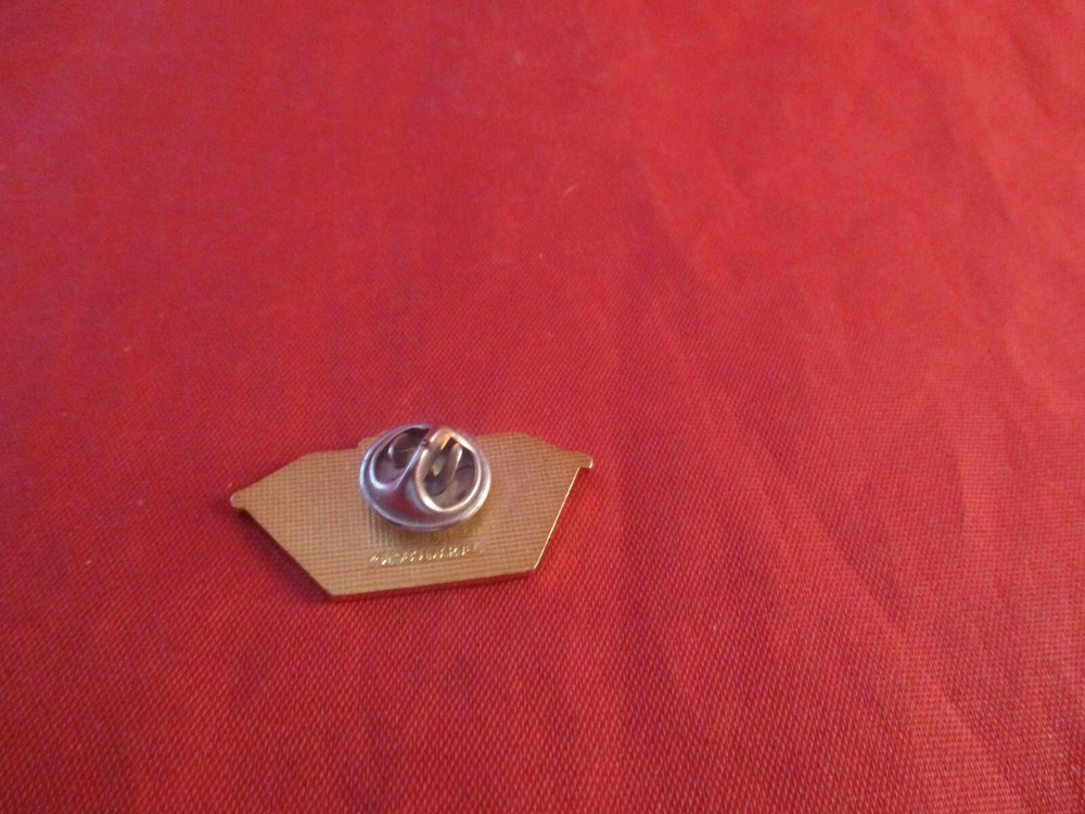 She-Hulk 1989 Marvel Comics Planet Studios Pin Button Pinback