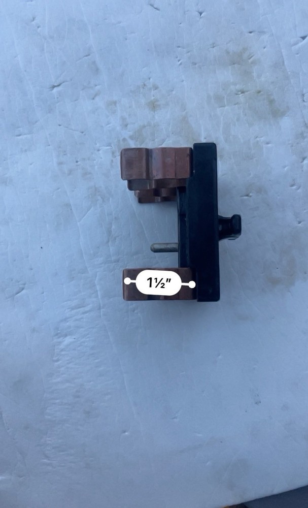 SQUARE D 60 AMP M122203-1 FUSE PANEL PULLOUT "On &On" face "OFF" inside (no pin)