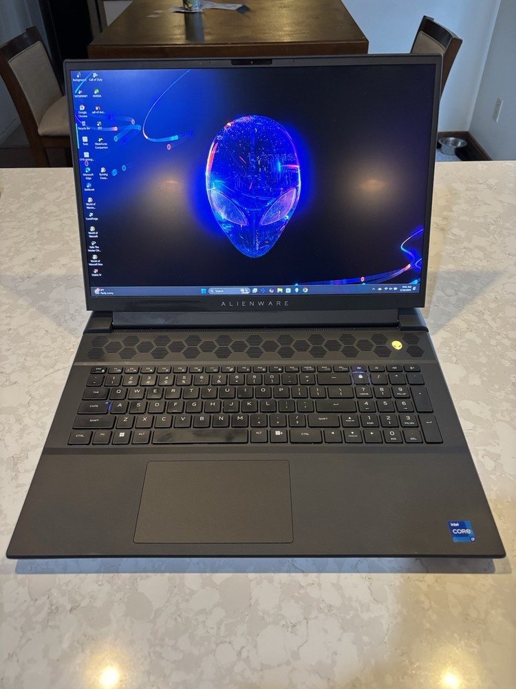 Alienware M18 Gaming Laptop