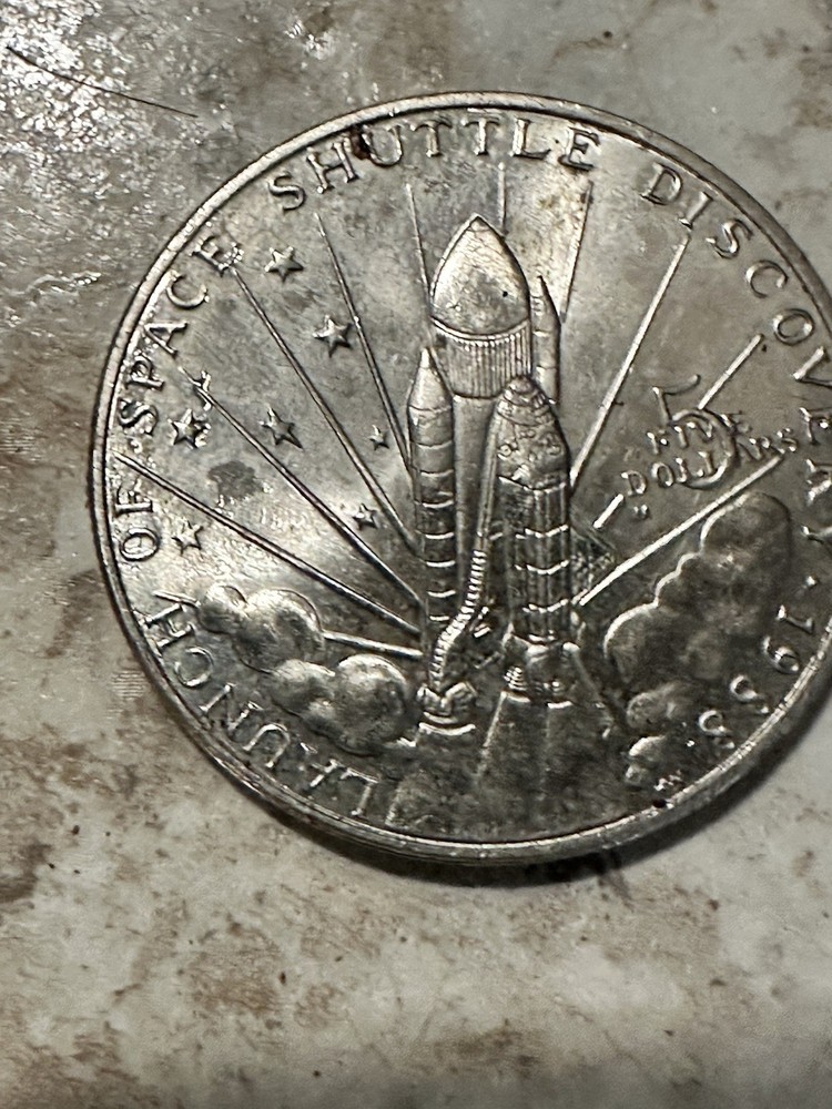 Marshall Islands $5 Space Shuttle Discovery Silver Coin 🚀 Proof-Style