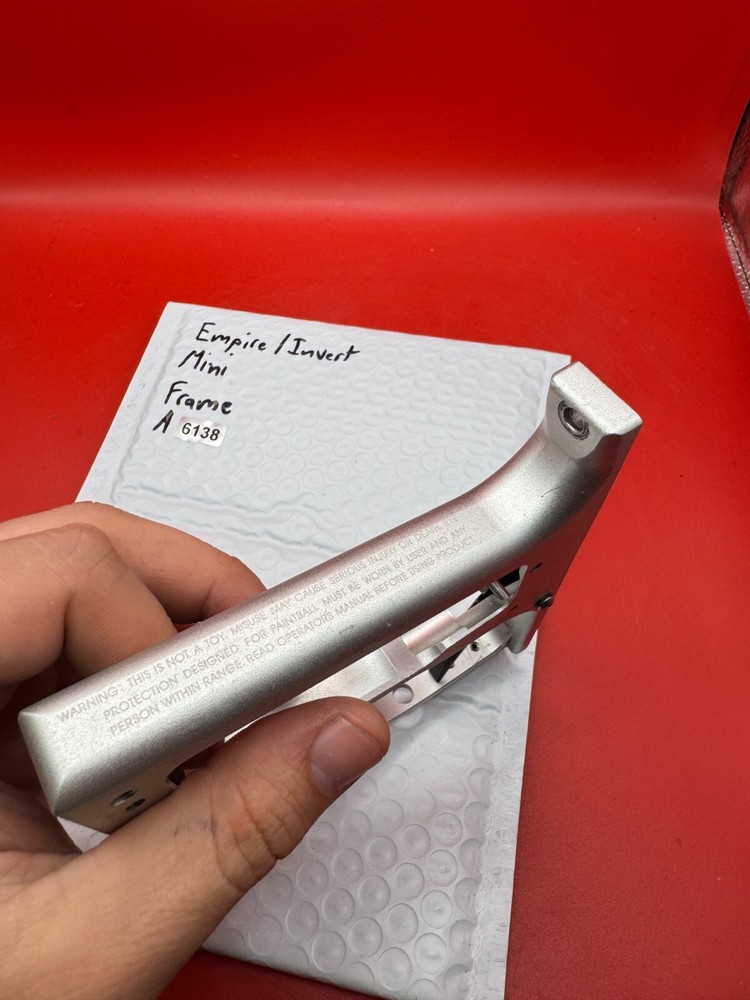 Empire / Invert Mini Frame