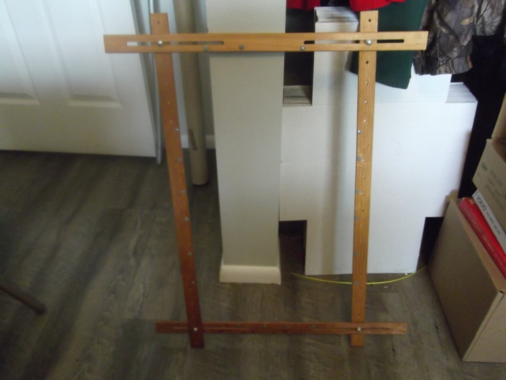 Adjustable Work Frame NO 5580 Needlepoint 191/2 by 28 inches max