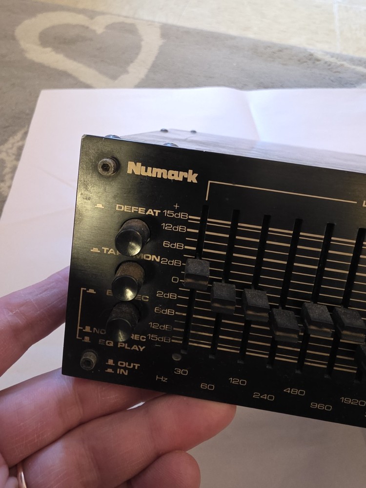 Vintage Numark EQ2600 Stereo Frequency Equalizer *Untested*