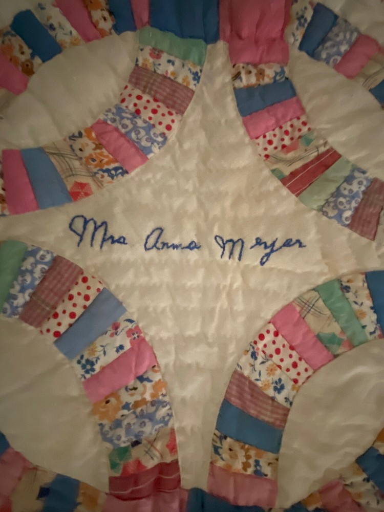 QUILT-‘SIGNED’ HANDMADE Wedding Ring Pattern 78” X 56” PATCHWORK *ANTIQUE*