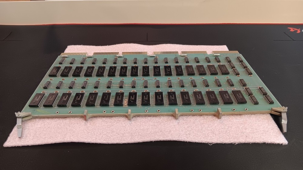 DEC digital M7288 LINE PARAMETER CONTROL BOARD DH11 (B21)