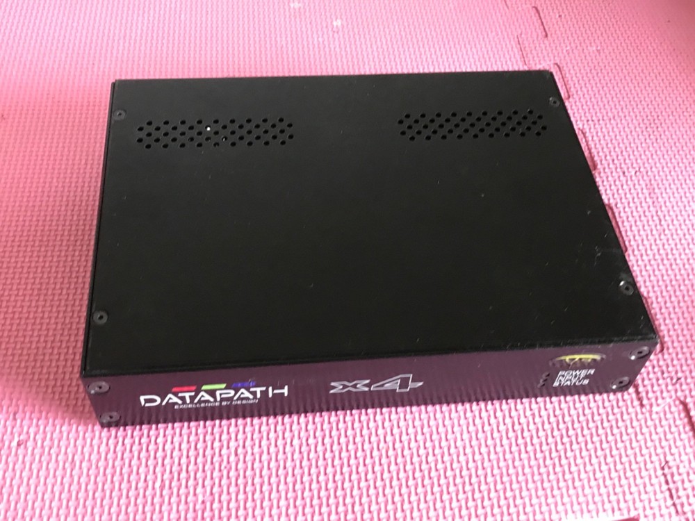 DATAPATH X4 Display Controller NO Power Supply Used
