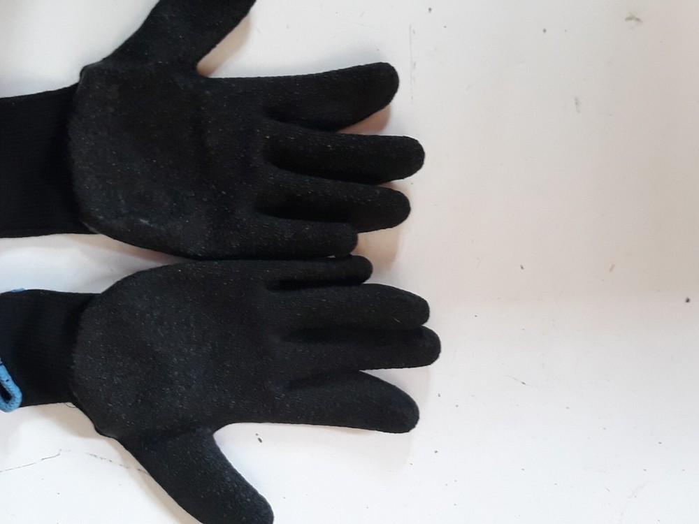 crescent trusted by the trade gloves neoprene