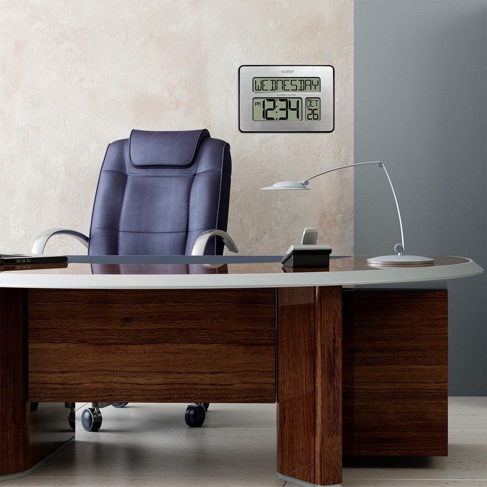 513-1419 La Crosse Technology 2" Numbers Atomic Digital Wall Clock - Open Box