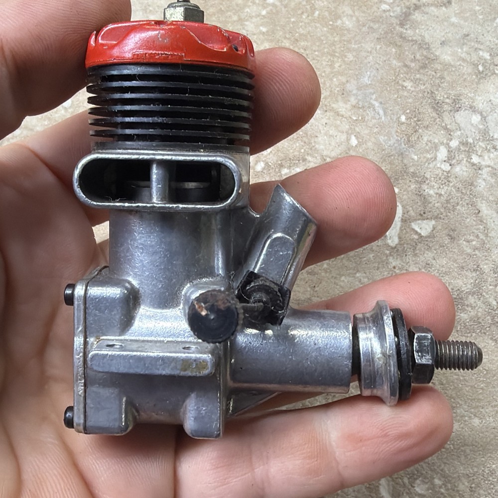 Vintage McCoy 35 Red Head RC Model Airplane Engine Motor Has Compression