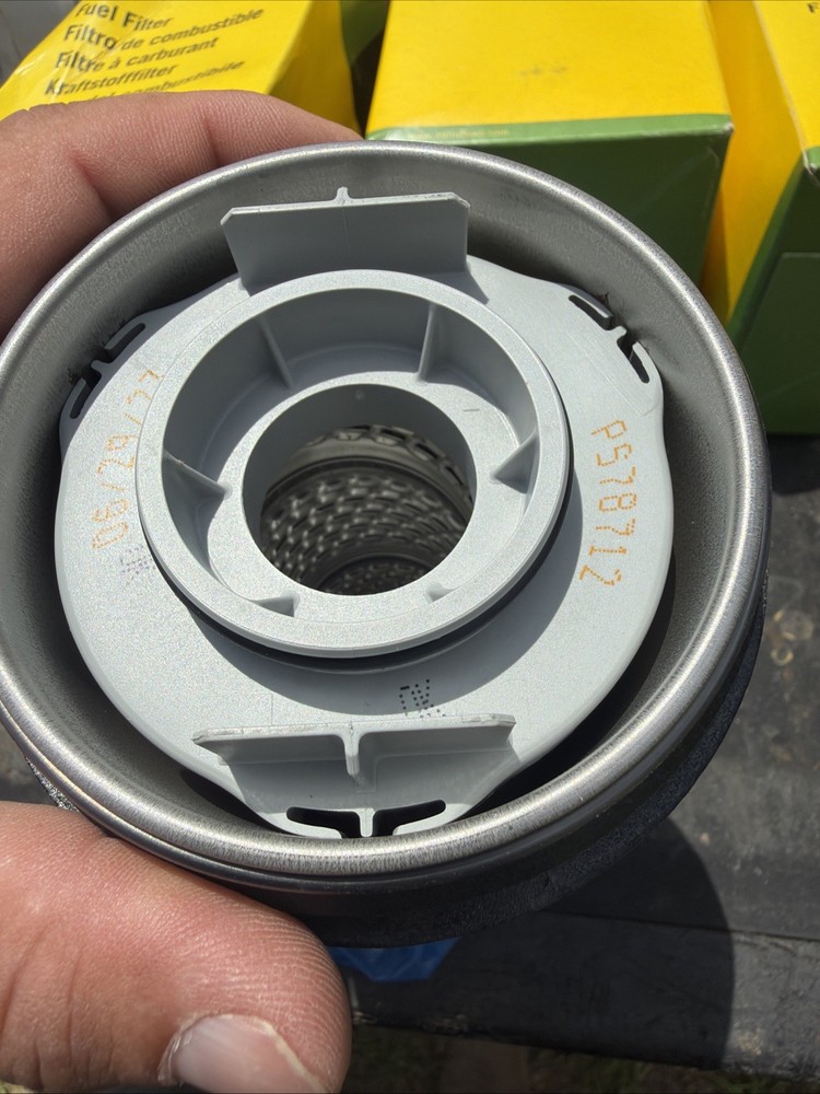 John Deere DZ115391 Filter Element